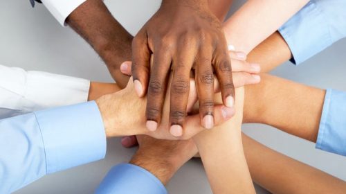 <strong>COMO UM LÍDER CONSTRÓI CONFIANÇA COM INTELIGÊNCIA EMOCIONAL</strong>